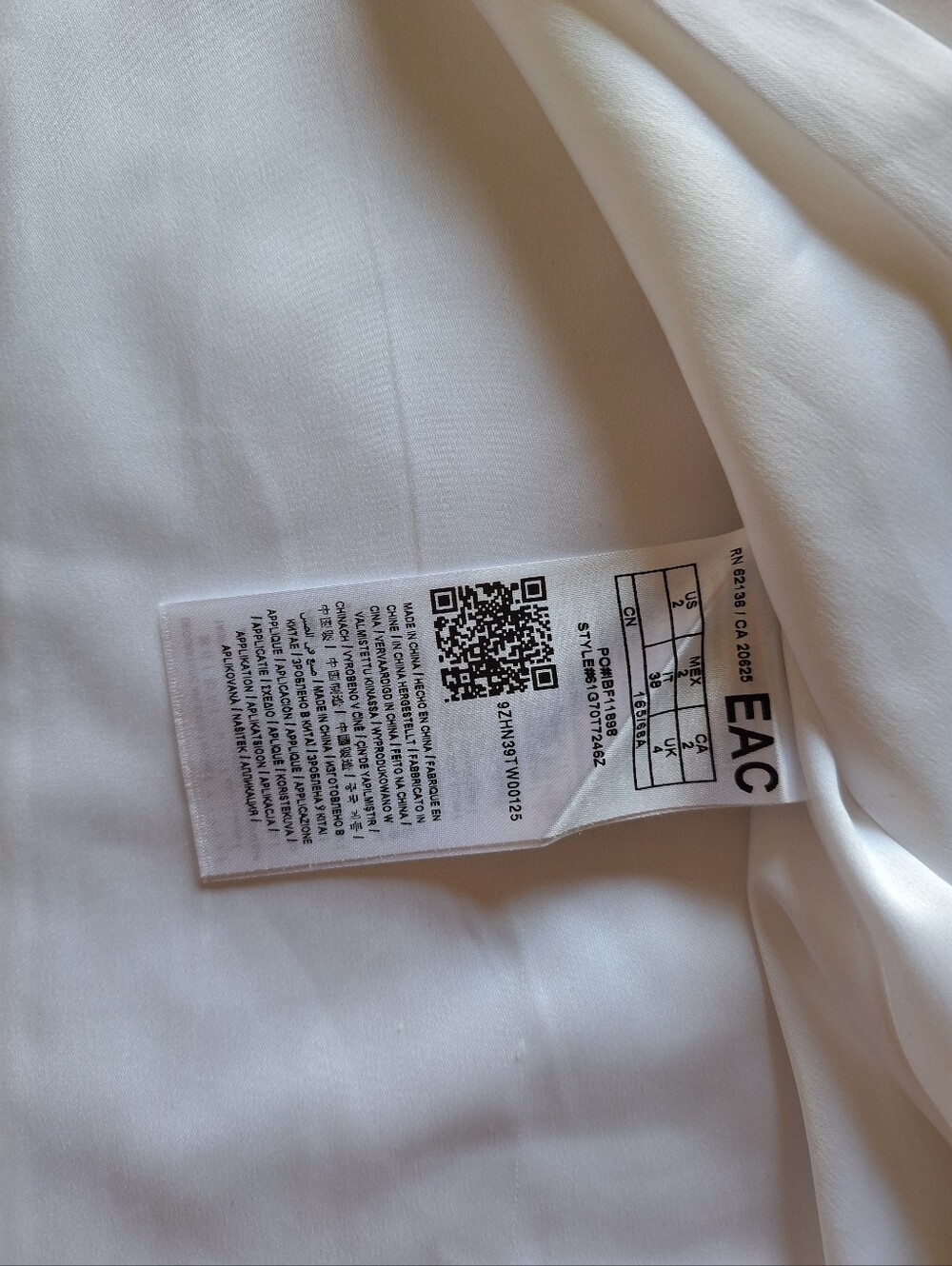 Marciano White High Waisted Front Slit Midi Pencil Skirt Size 2 XS - Picture 2 of 8